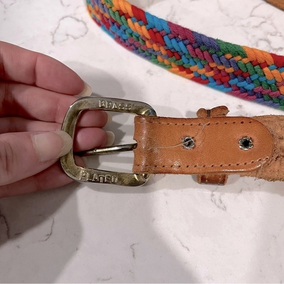 VINTAGE 90’s Multicolored Woven and Leather Belt. - Picture 5 of 10